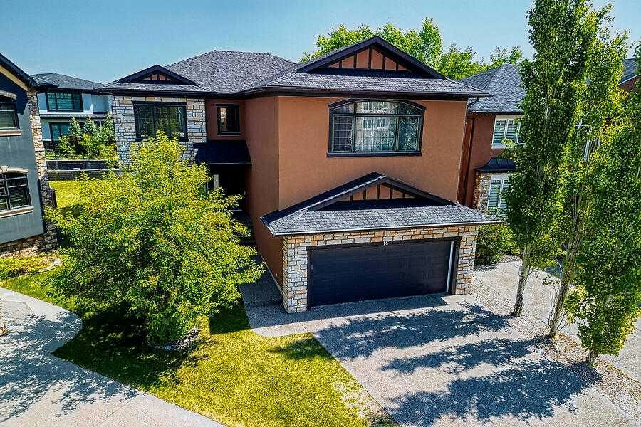 16 Rockcliff Point NW, Calgary, AB, T3G 5Z4