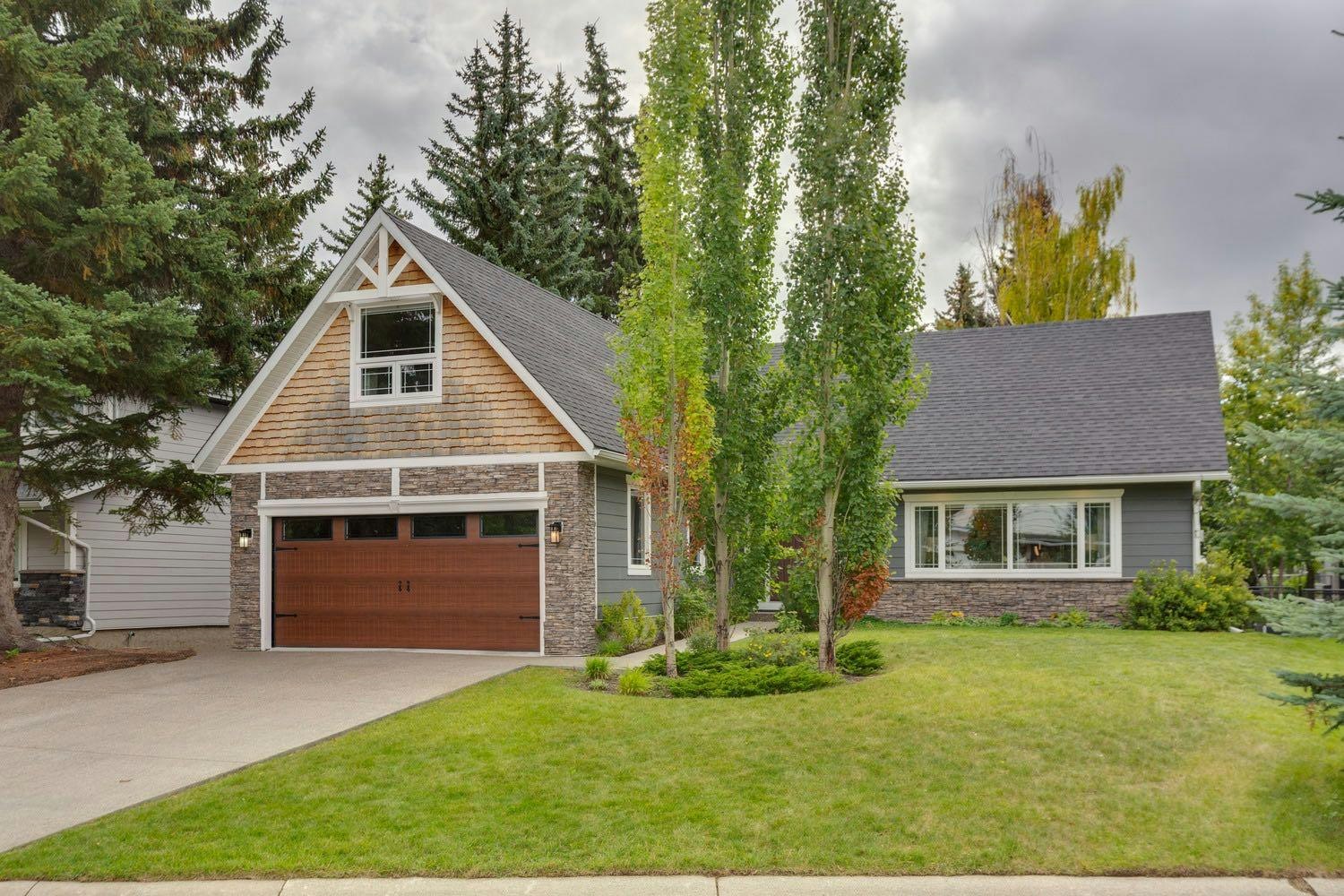 16 Varsdale Place NW, Calgary, AB, T3A 0G7