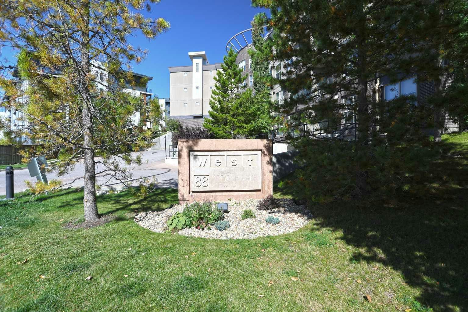 421-88 Arbour Lake Road NW, Calgary, AB, T3G 0C2