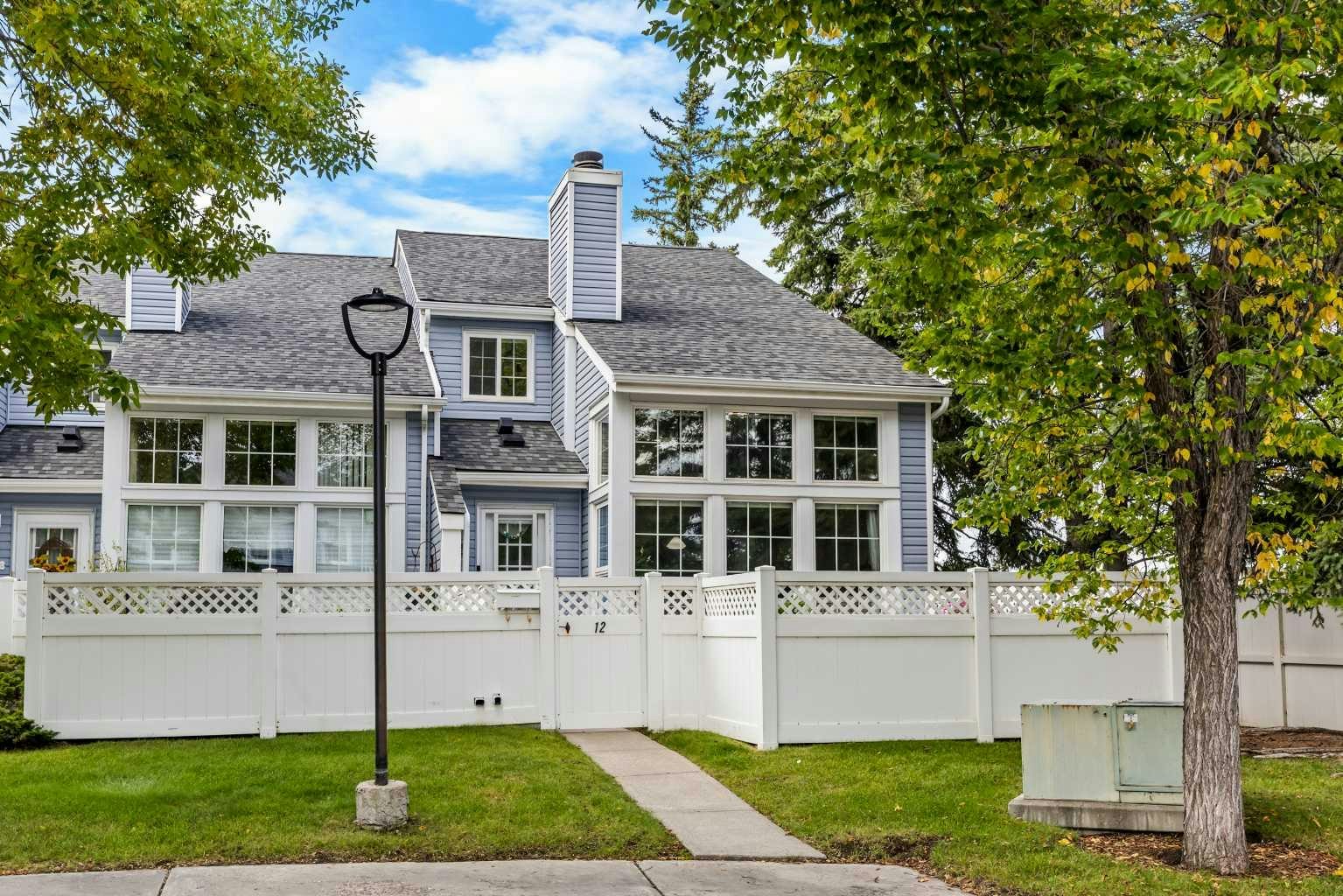 12-28 Berwick Crescent NW, Calgary, AB, T3K 1Y7