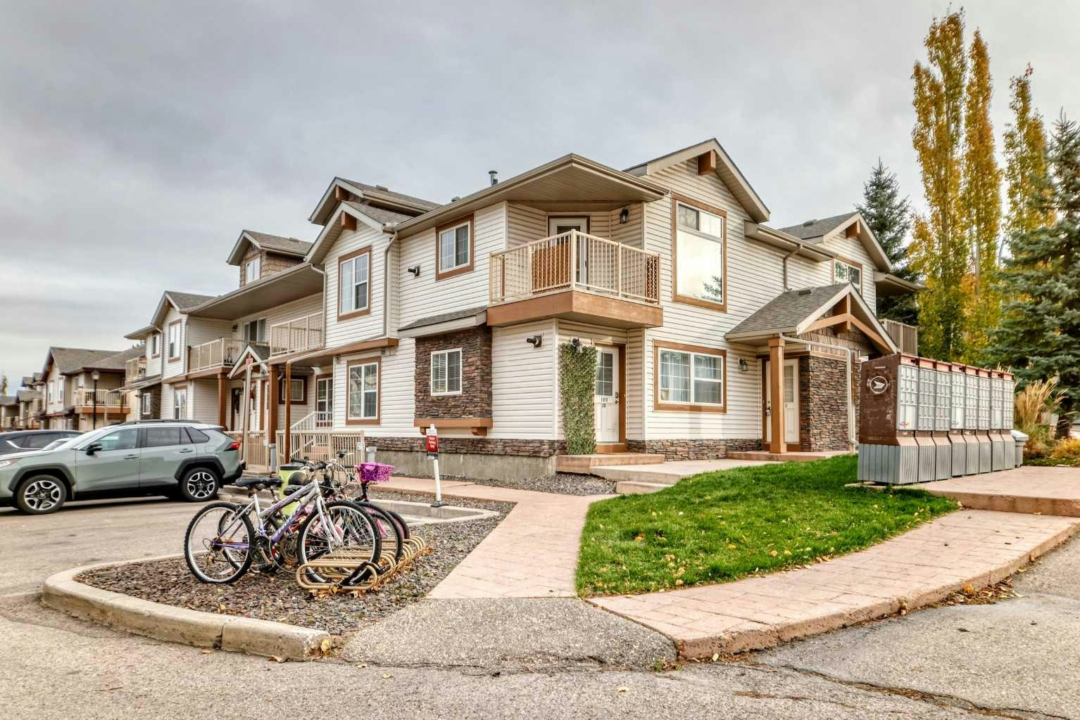 205-20 Panatella Landing NW, Calgary, AB, T3K 0K8