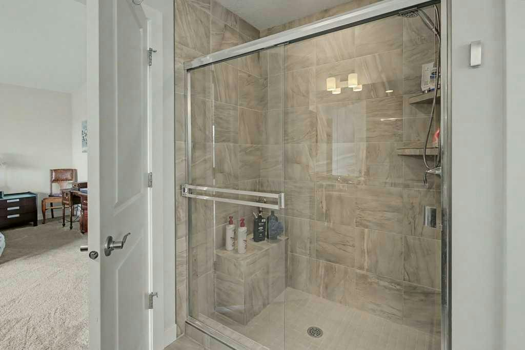 3 Ranchers Way, Okotoks, AB, T1S 0P3 - 23