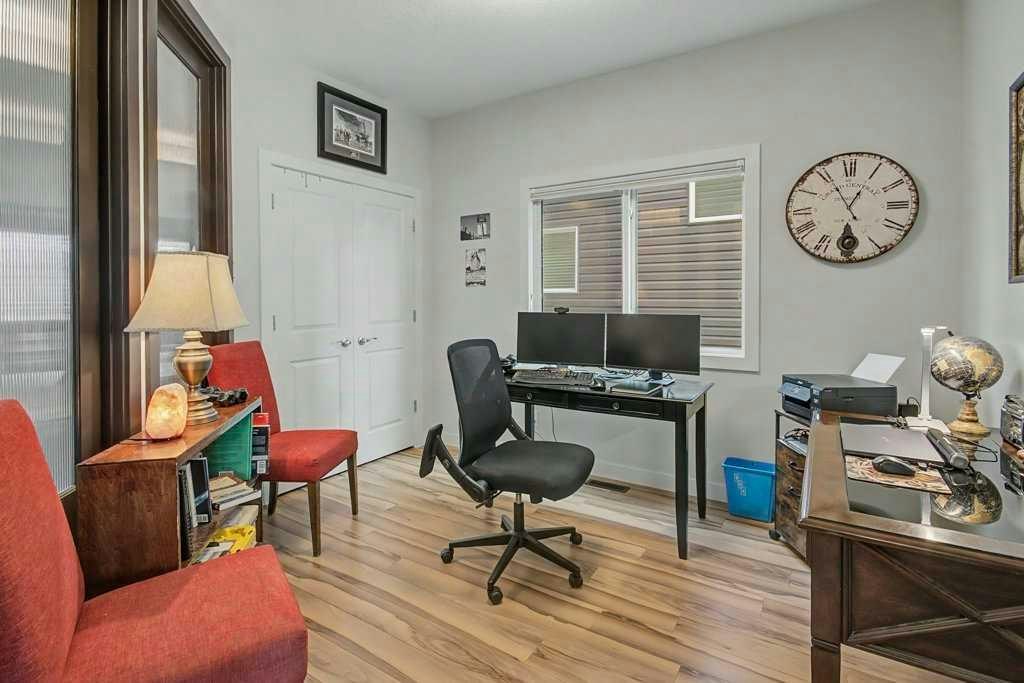 3 Ranchers Way, Okotoks, AB, T1S 0P3 - 16