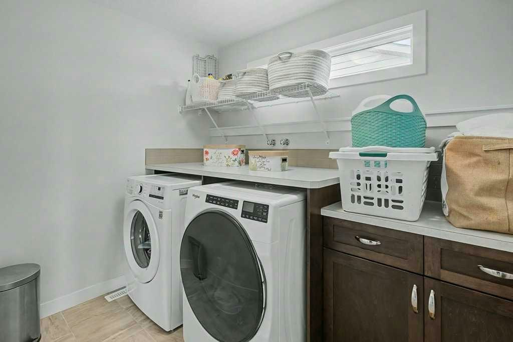 3 Ranchers Way, Okotoks, AB, T1S 0P3 - 29