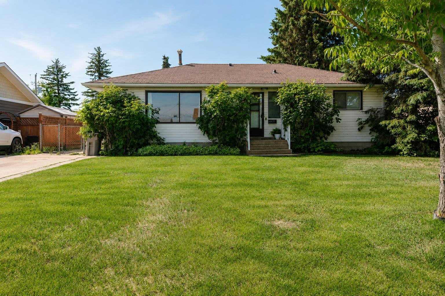 10415 111 Avenue, Grande Prairie, AB, T8V 1T9