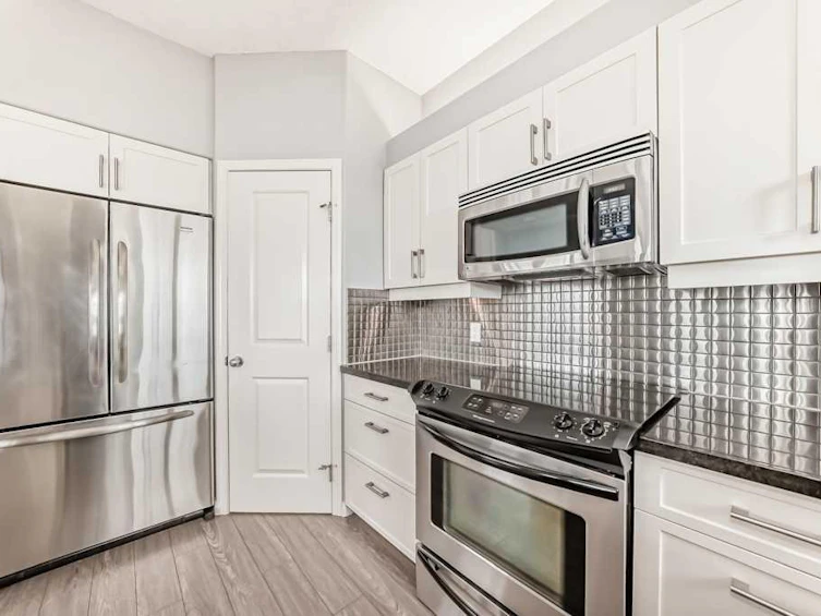 1-5616 14 Avenue SW, Calgary, AB, T3H 3P9 - 15