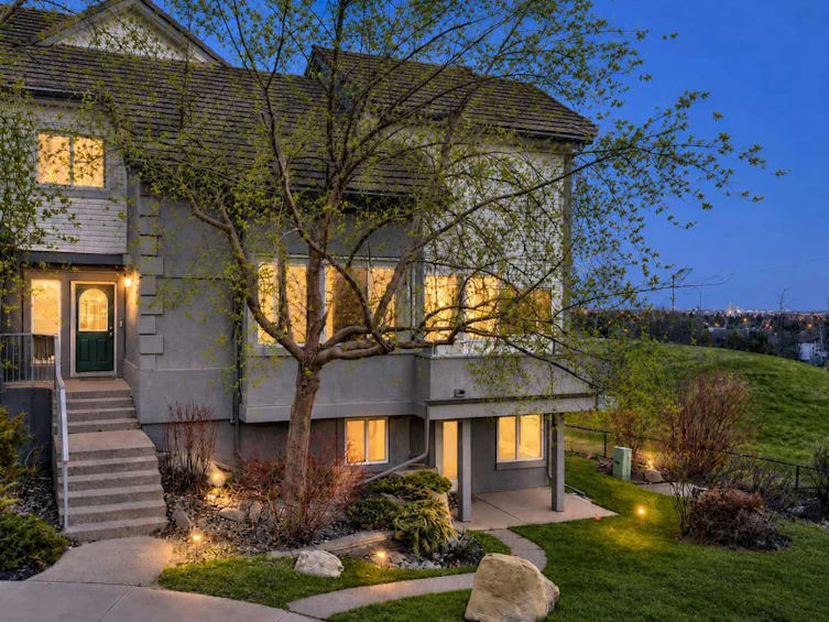 1-5616 14 Avenue SW, Calgary, AB, T3H 3P9 - 3