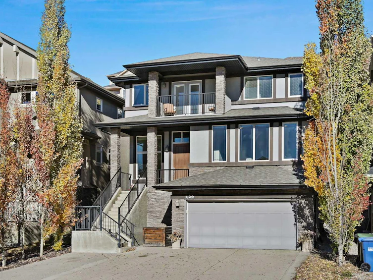 129 Springbluff Boulevard SW, Calgary, AB, T3H 0N3