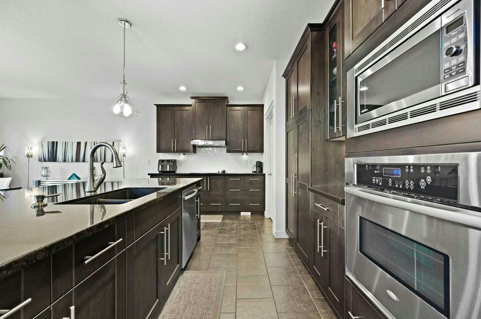 129 Springbluff Boulevard SW, Calgary, AB, T3H 0N3 - 12