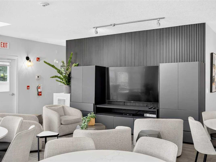 218-30 Royal Oak Plaza NW, Calgary, AB, T3G 0C1 - 34