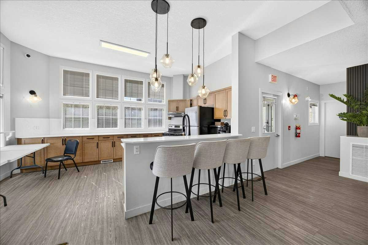 218-30 Royal Oak Plaza NW, Calgary, AB, T3G 0C1 - 35