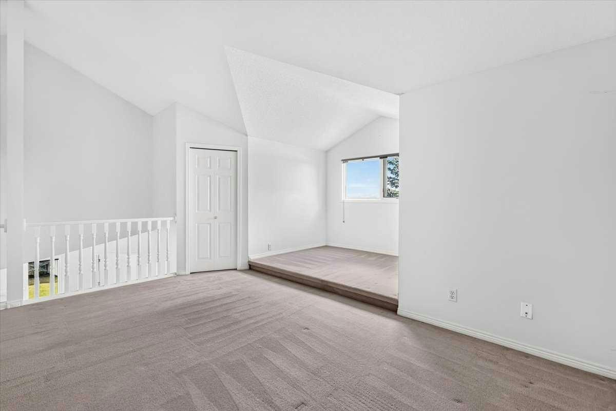 24-5790 Patina Drive SW, Calgary, AB, T3H 2Y5 - 25