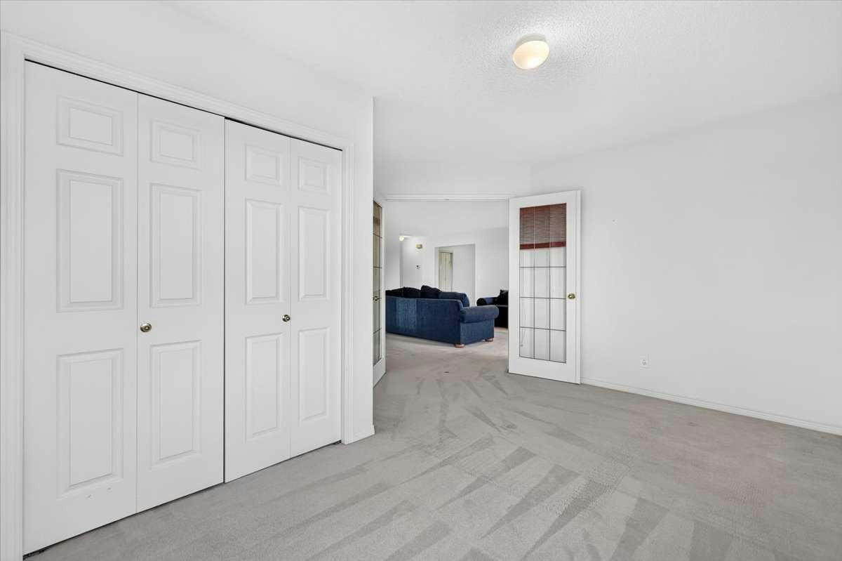 24-5790 Patina Drive SW, Calgary, AB, T3H 2Y5 - 18