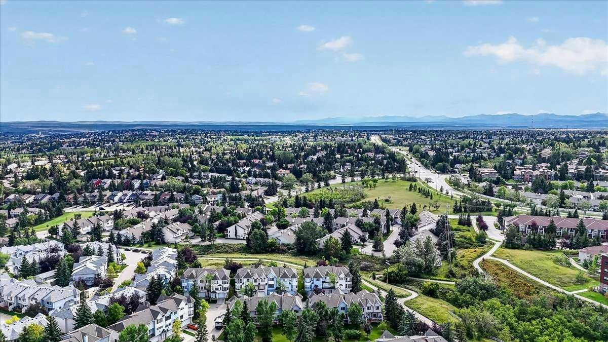 24-5790 Patina Drive SW, Calgary, AB, T3H 2Y5 - 47