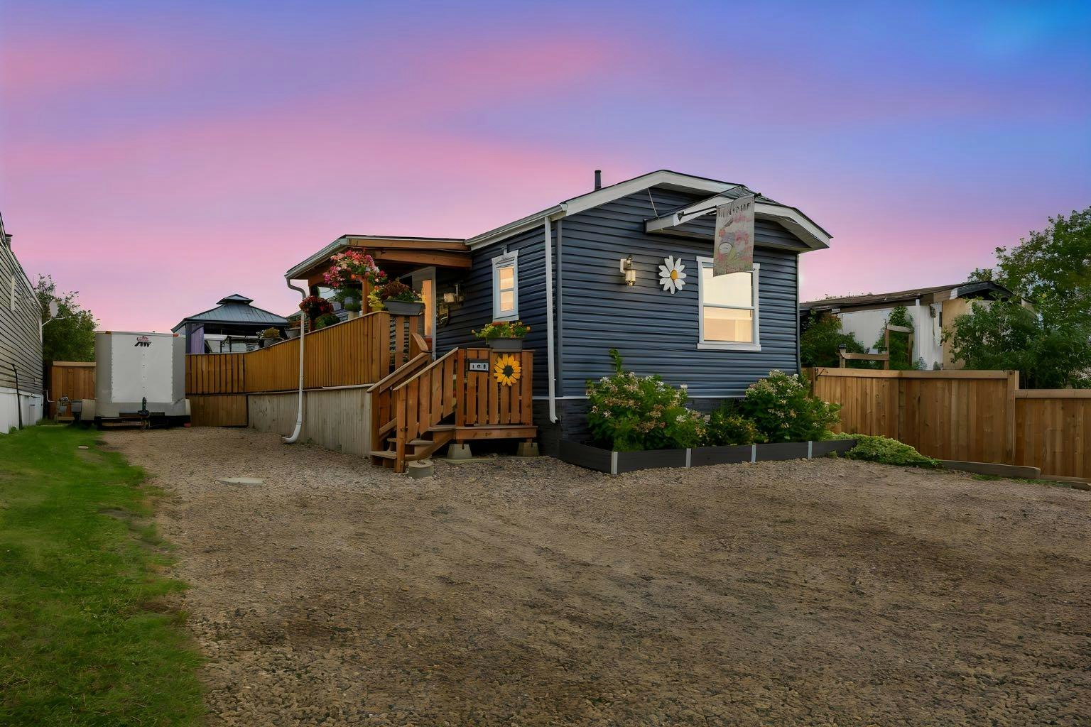 104 Cokerill Crescent, Fort Mcmurray, AB, T9K 2J3