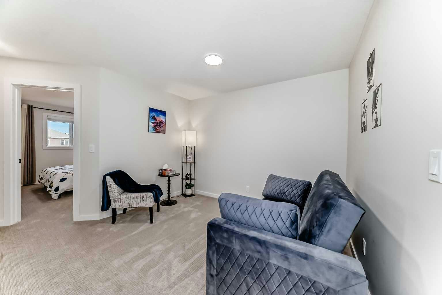 560 Lewisburg Place NE, Calgary, AB, T3P 2N7 - 24