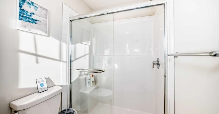 560 Lewisburg Place NE, Calgary, AB, T3P 2N7 - 17
