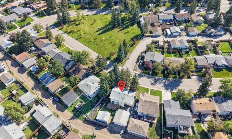 135 Queensland Road SE