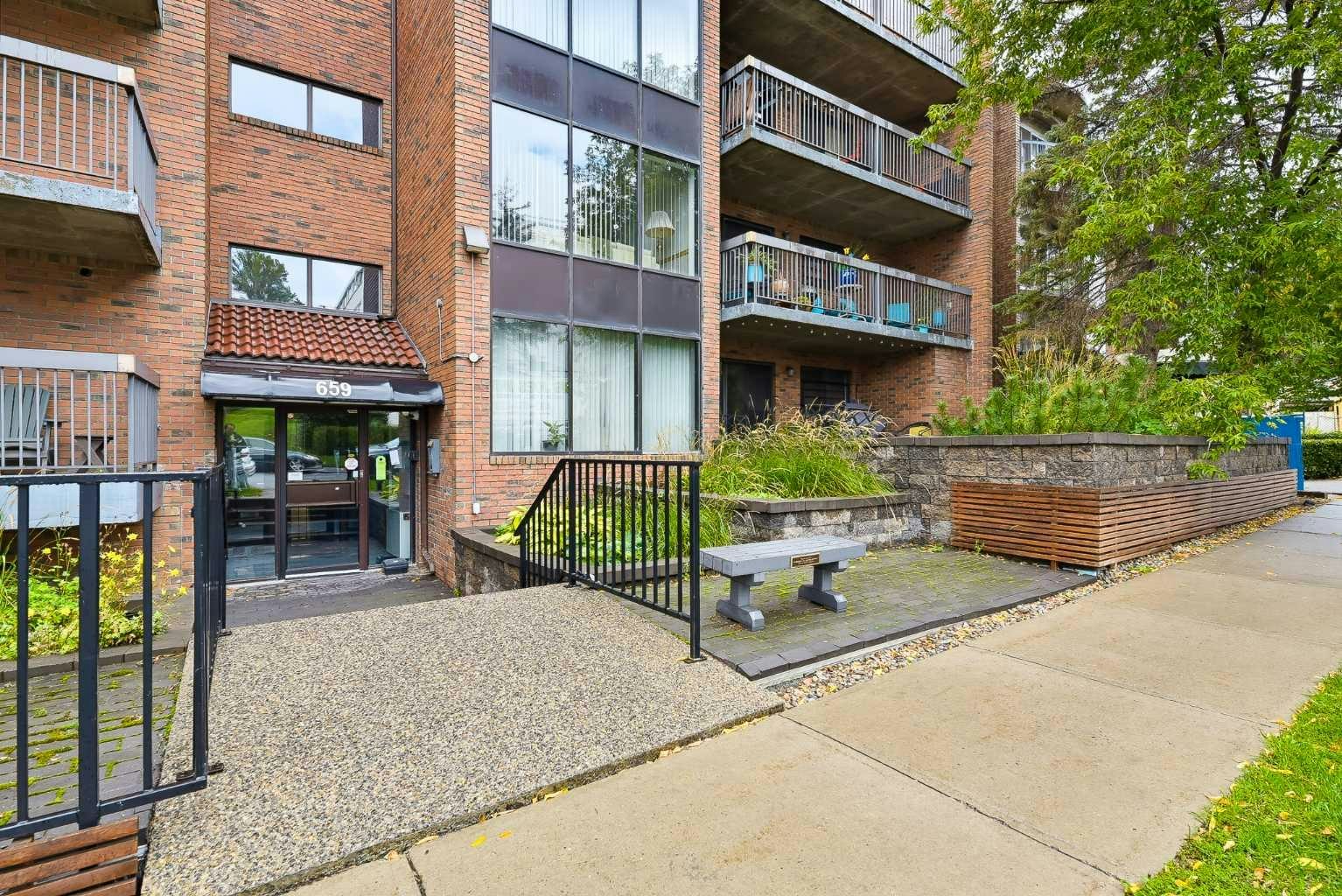 205-659 4 Avenue NE, Calgary, AB, T2E 0J9