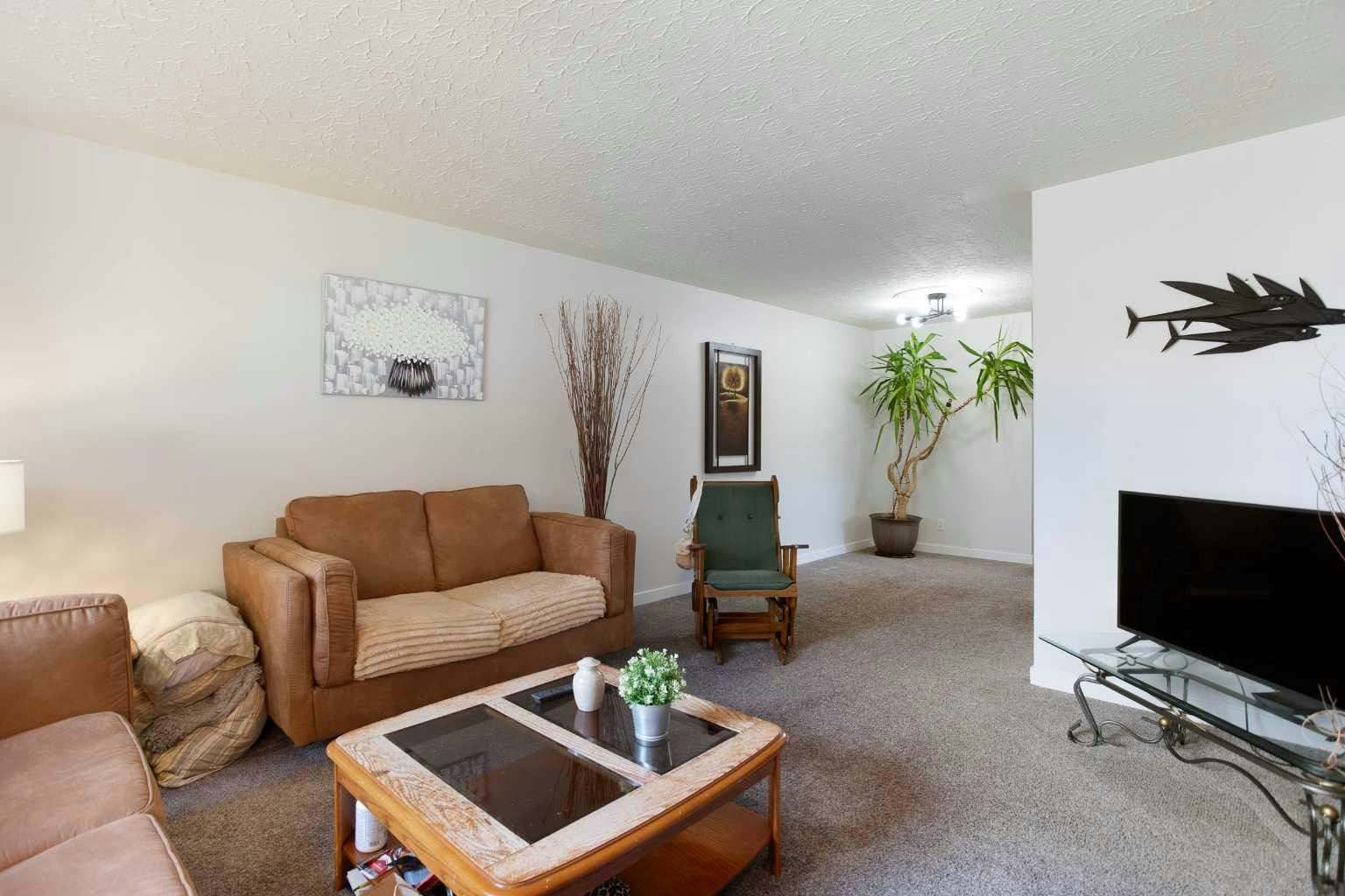 3222/3224 14 Street NW - 4