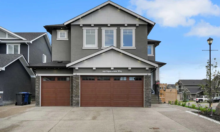 241 Aspenmere Way