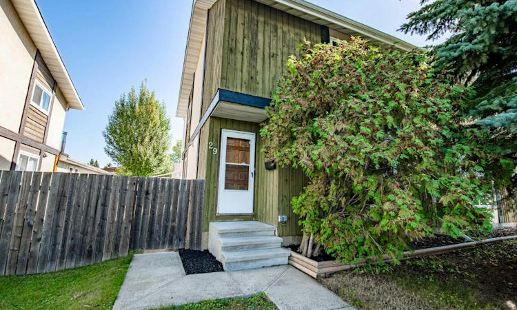 29 Abbott Close