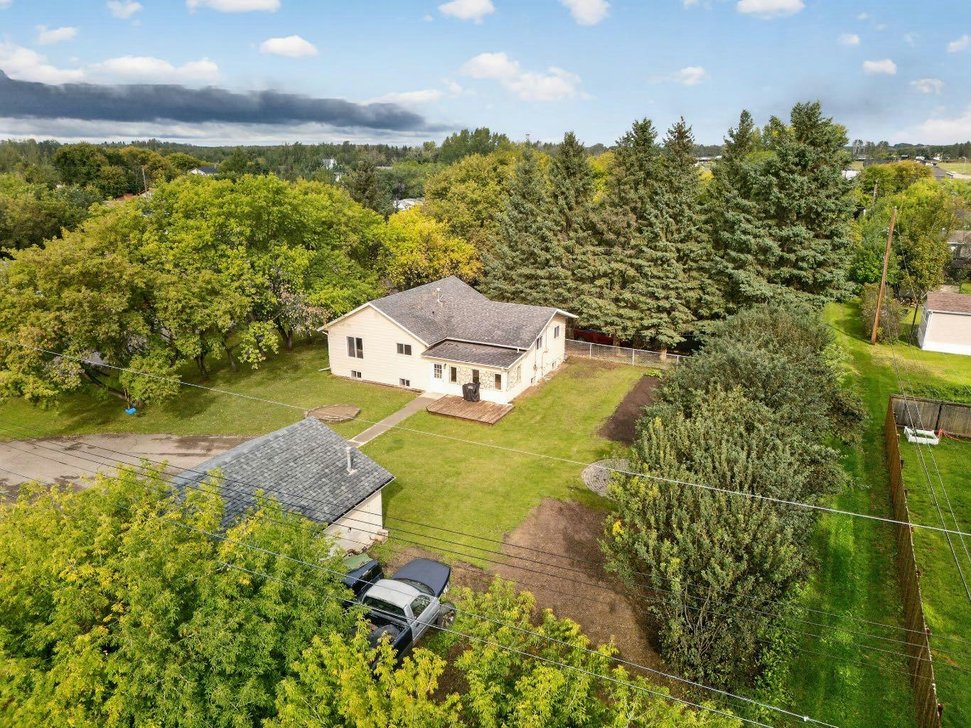 10105 104 Street, Fort Vermilion, AB, T0H 2H0