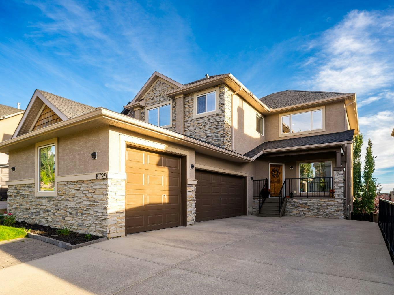 8729 14 Avenue SW, Calgary, AB, T3H 5Y9