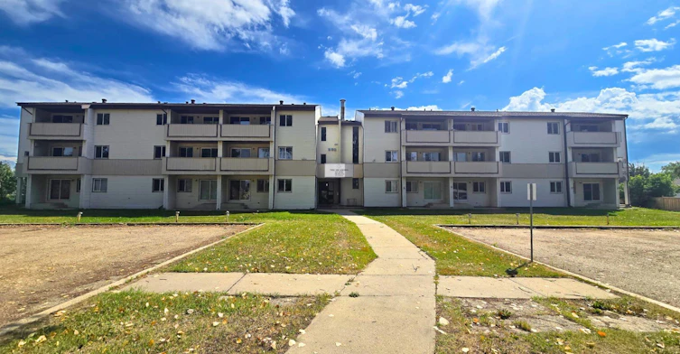 308-5117 44 Street, High Prairie, AB, T0G 1E0