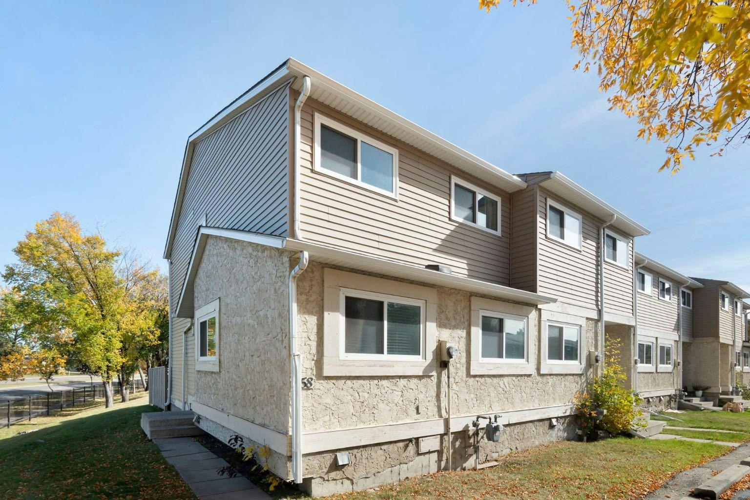 58-5520 1 Avenue SE, Calgary, AB, T2A 5Z7