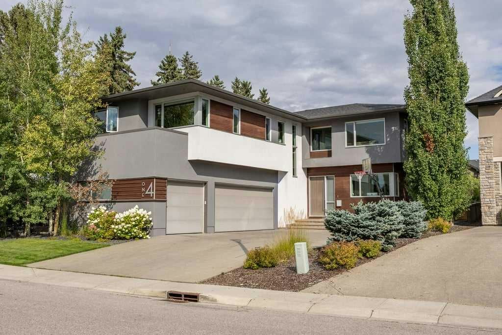 14 Wexford Way SW, Calgary, AB, T3H 0H1