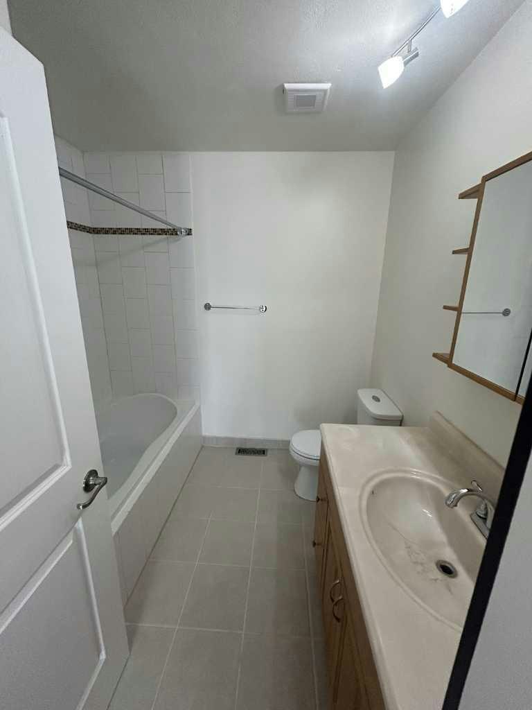 9903 71a Avenue, Grande Prairie, AB, T8V 5T8 - 6