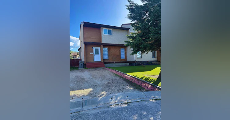 9903 71a Avenue, Grande Prairie, AB, T8V 5T8
