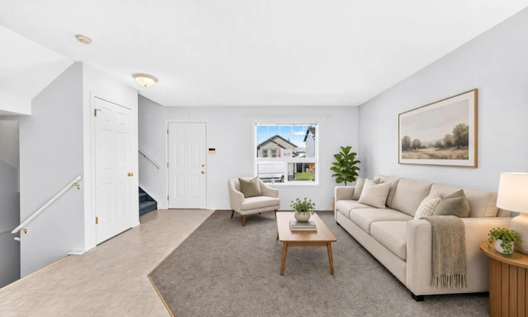 179 Saddlemead Green NE