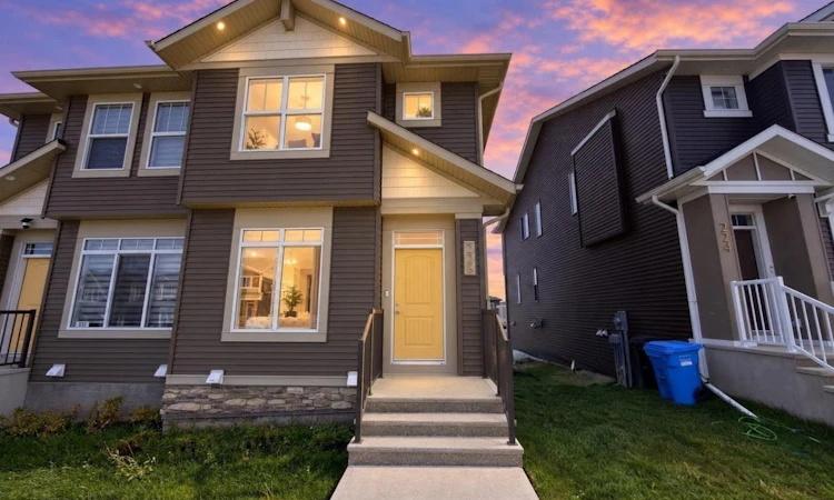 228 Annette Villas NW