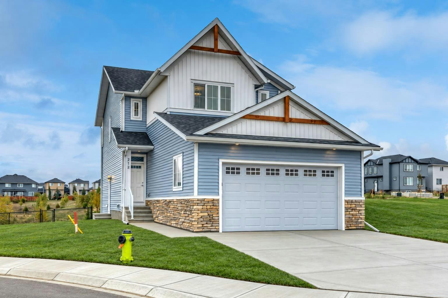 212 Edgefield Bay, Strathmore, AB, T1P 2K4