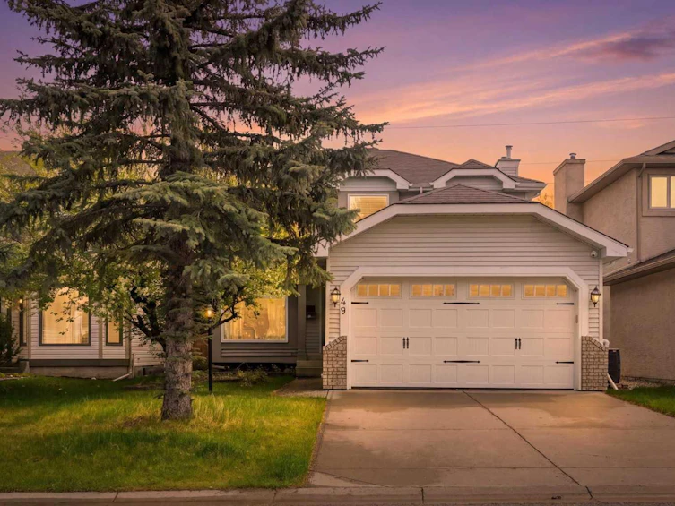 49 Shawbrooke Close SW, Calgary, AB, T2Y 3A5 - 39
