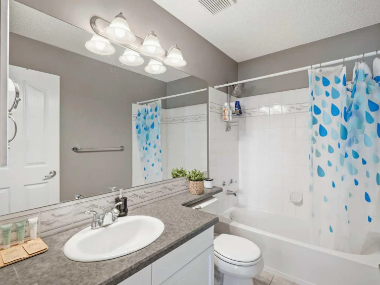 49 Shawbrooke Close SW, Calgary, AB, T2Y 3A5 - 19
