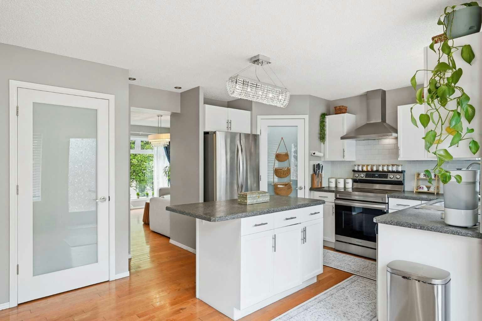 49 Shawbrooke Close SW - 5