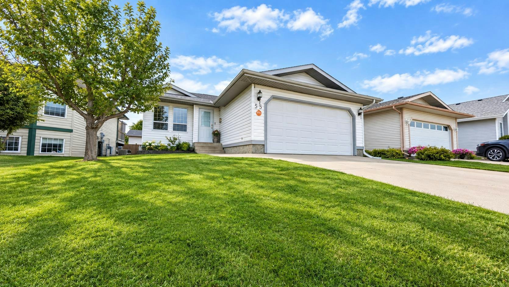 55 Edgewood Drive, Camrose, AB, T4V 4Z3