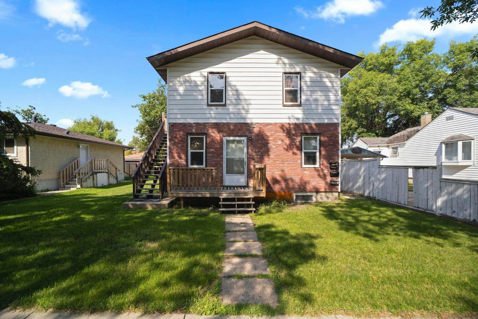 5212 52 Street, Camrose, AB, T4V 1V8