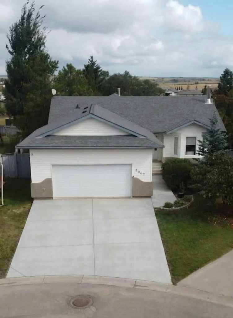 8802 117 Avenue, Grande Prairie, AB, T8V 1L8