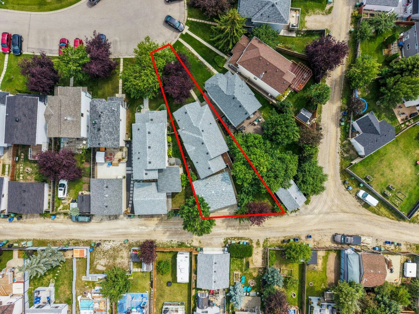 32 Country Hills Mews NW, Calgary, AB, T3K 4S4
