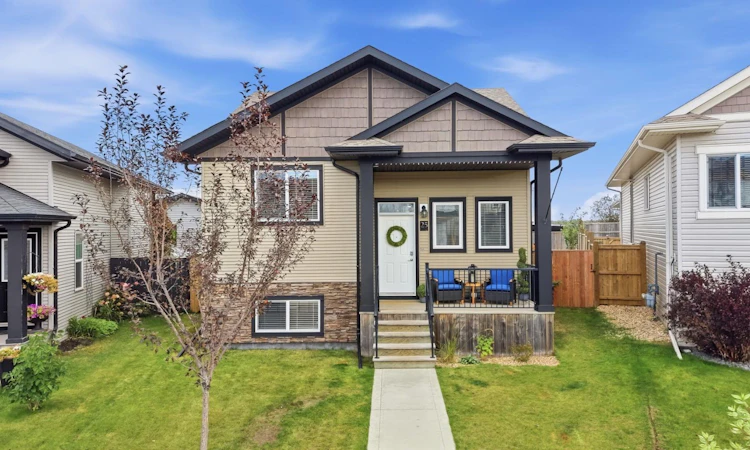 25 Richfield Crescent