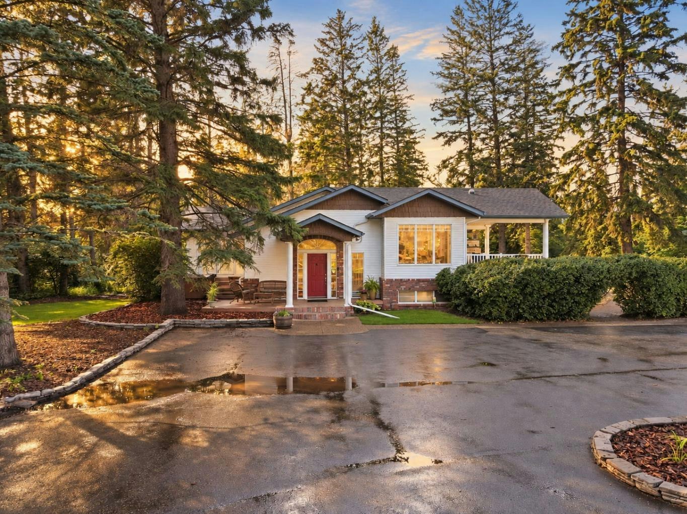 18 College Park Drive, Red Deer, AB, T4P 0M7