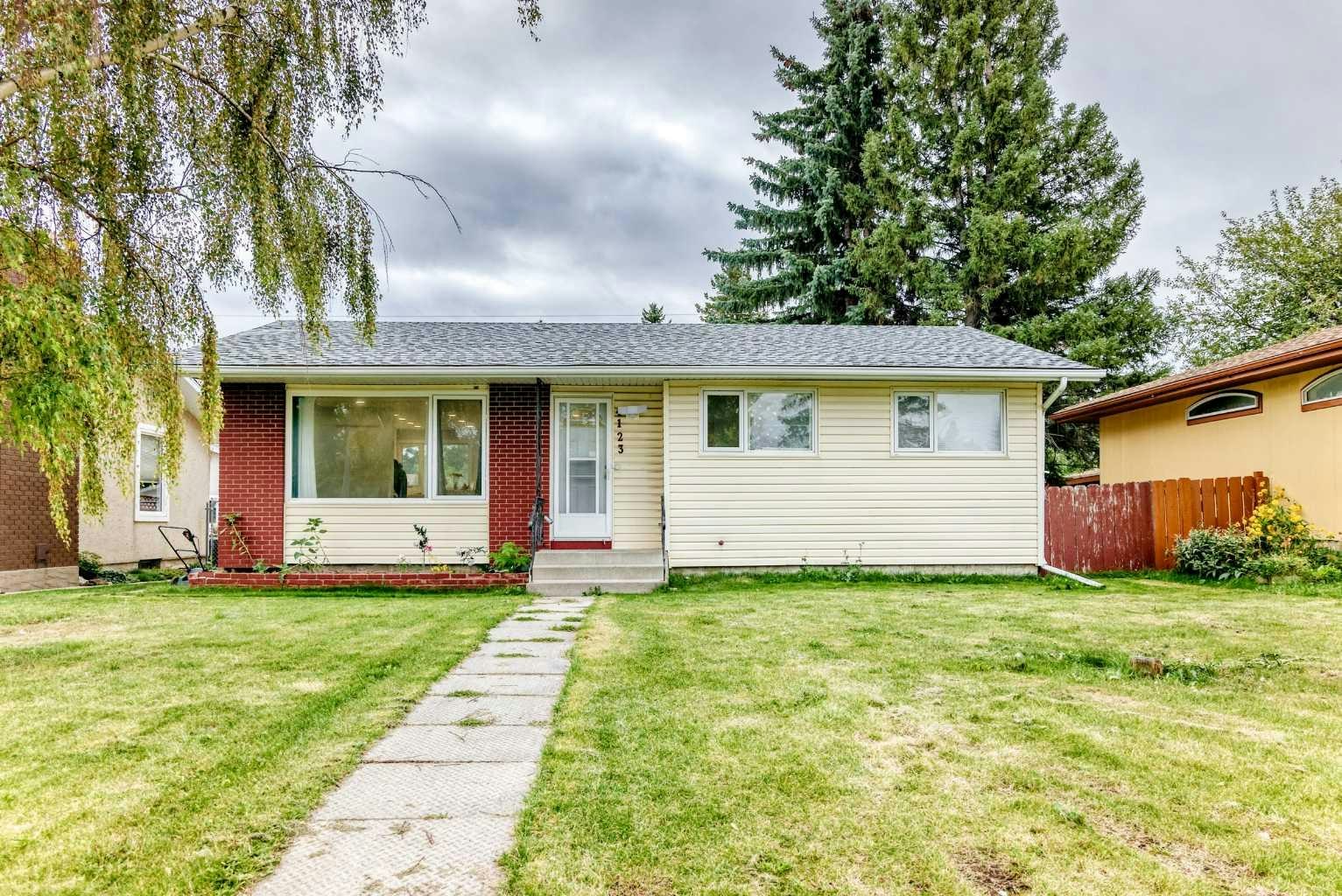 4123 Maryvale Drive NE, Calgary, AB, T2A 2S9