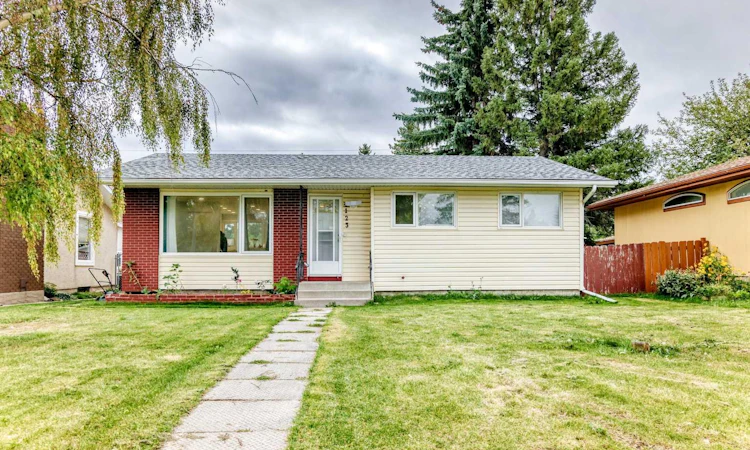 4123 Maryvale Drive NE