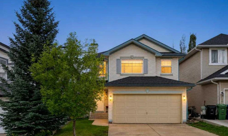 373 Bridlewood Avenue SW