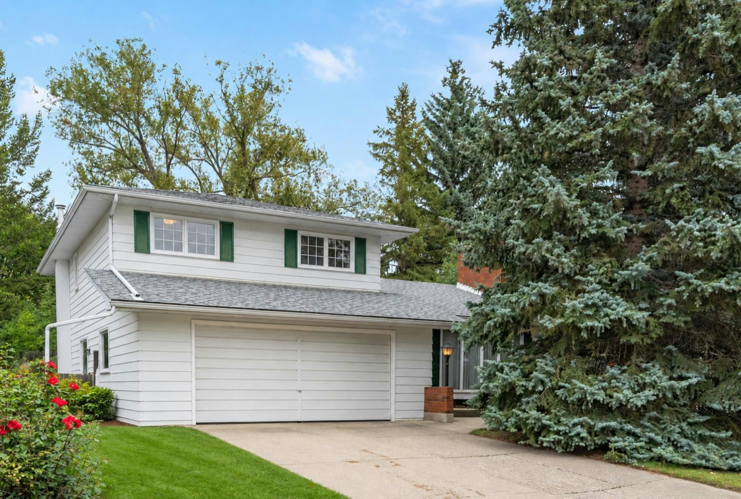 508 Willow Brook Drive SE, Calgary, AB, T2J 1N7