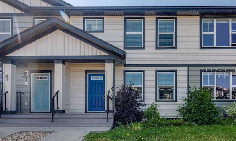 17 Hawthorn Place
